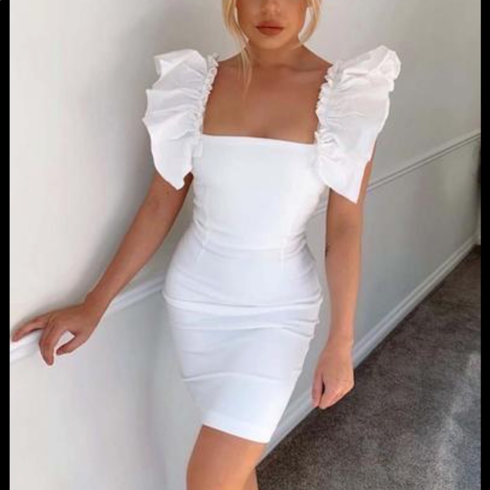 Vesper Ginny Bodycon Dress with Statement Sleeves